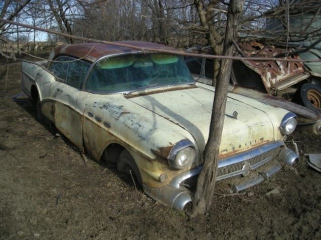 брошенная машина.jpg